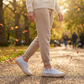 Adidași confortabili cu talpă plată și toc ascuns