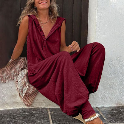 🌿 Salopetă fără mâneci cu glugă pentru femei – Țesătură moale, buzunare laterale și croială lejeră – Perfectă pentru zile casual și de vară ☀️