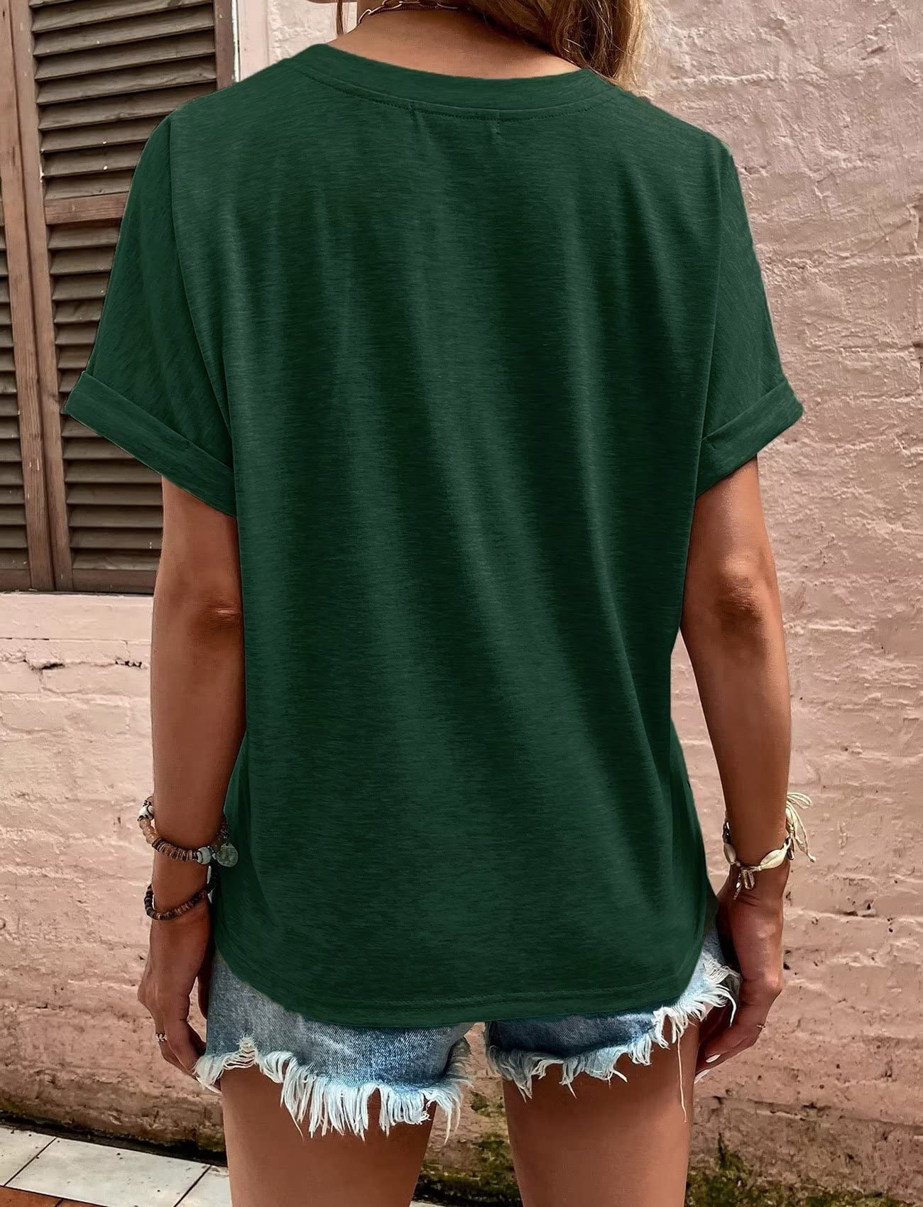 👕 Bluză casual pentru femei, cu guler în V, mâneci scurte și nasturi, potrivită pentru ținutele de zi cu zi 🌿-5