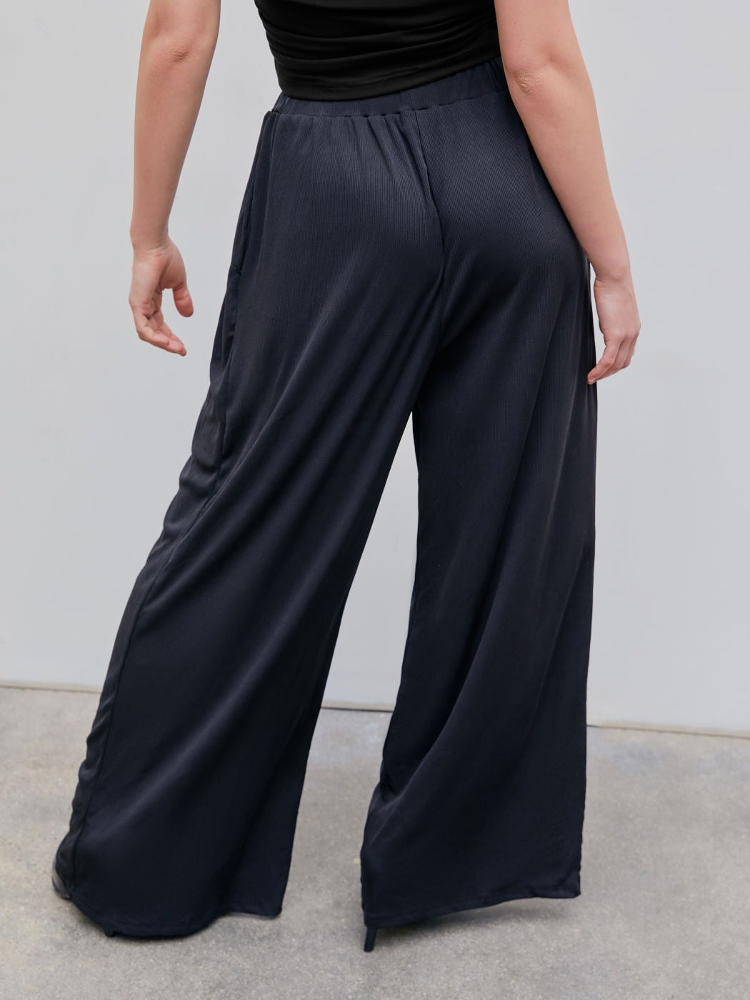 💕Reduceri de vară – 50% reducere!!✨Pantaloni casual elastici, cu croi larg-11