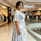 🌼👗Rochie cu mâneci fluturate și croi evazat, de un aspect eteric✨-12