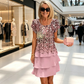 Rochie versatilă și elegantă, cu imprimeu colorat în stil leopard și paiete