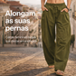 Pantaloni balon voluminoși, cu pliuri și buzunare