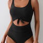🥳2026 VÂNZARE DE SEZON🥳💞50K+ VÂNDUTE!👵🌊 50% REDUCERE! Costum de baie cu nod și volane – Control al abdomenului, nod elegant în față. Confortabil și avantajos pentru vacanțe. Simțiți-vă încrezătoare pe plajă. 🩱🌸-3