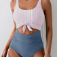 🥳2026 VÂNZARE DE SEZON🥳💞50K+ VÂNDUTE!👵🌊 50% REDUCERE! Costum de baie cu nod și volane – Control al abdomenului, nod elegant în față. Confortabil și avantajos pentru vacanțe. Simțiți-vă încrezătoare pe plajă. 🩱🌸-11