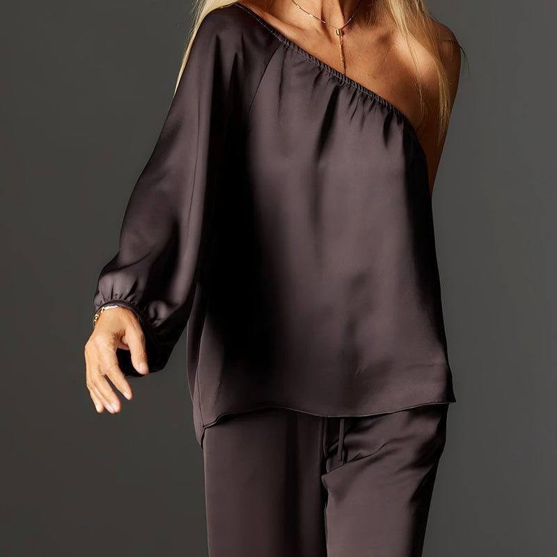 Set elegant din top cu un umăr din satin și pantaloni largi-3