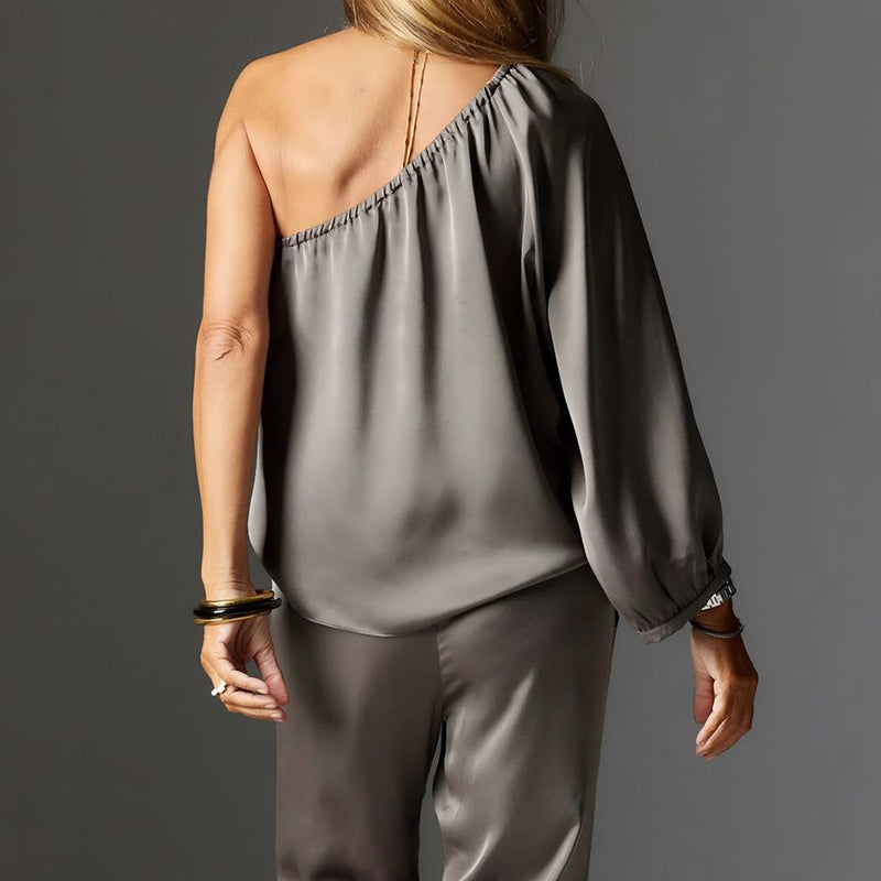 Set elegant din top cu un umăr din satin și pantaloni largi-7