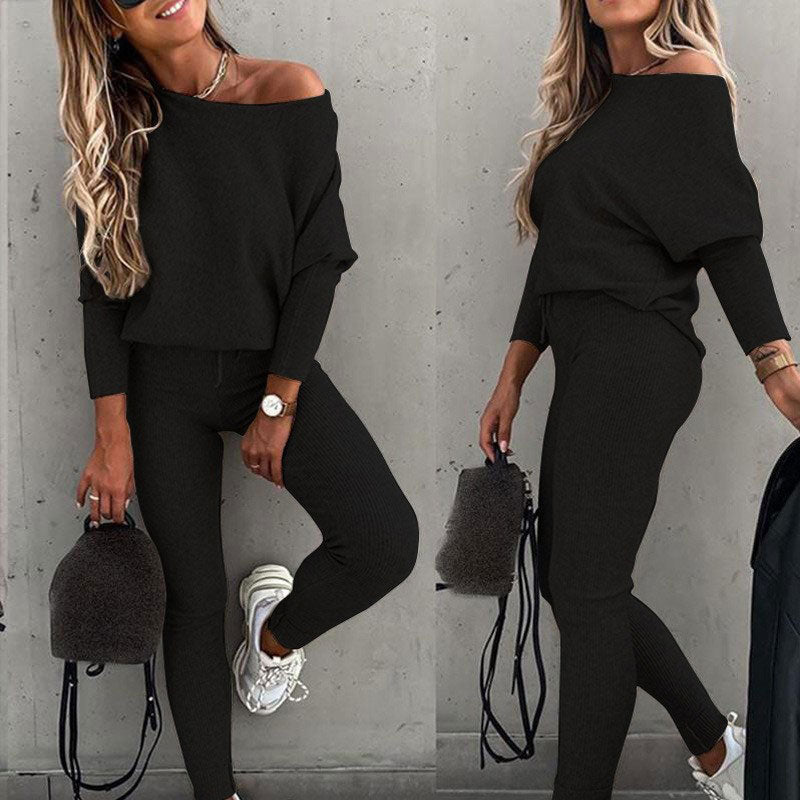 Set format din bluză cu mâneci lungi și umeri decupați și pantaloni cu șnur-4