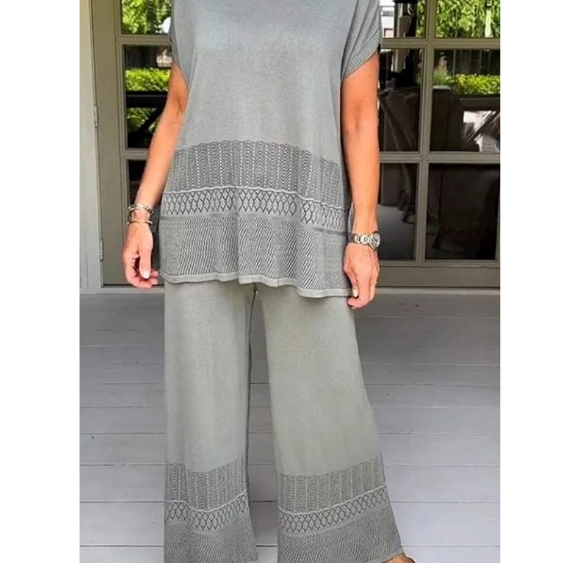 Set pentru femei, două piese, cu mâneci scurte, în culori uni: bluză și pantaloni-1