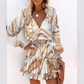 Rochie mini cu decolteu în V, mâneci lungi și volane la tiv, pentru femei-3