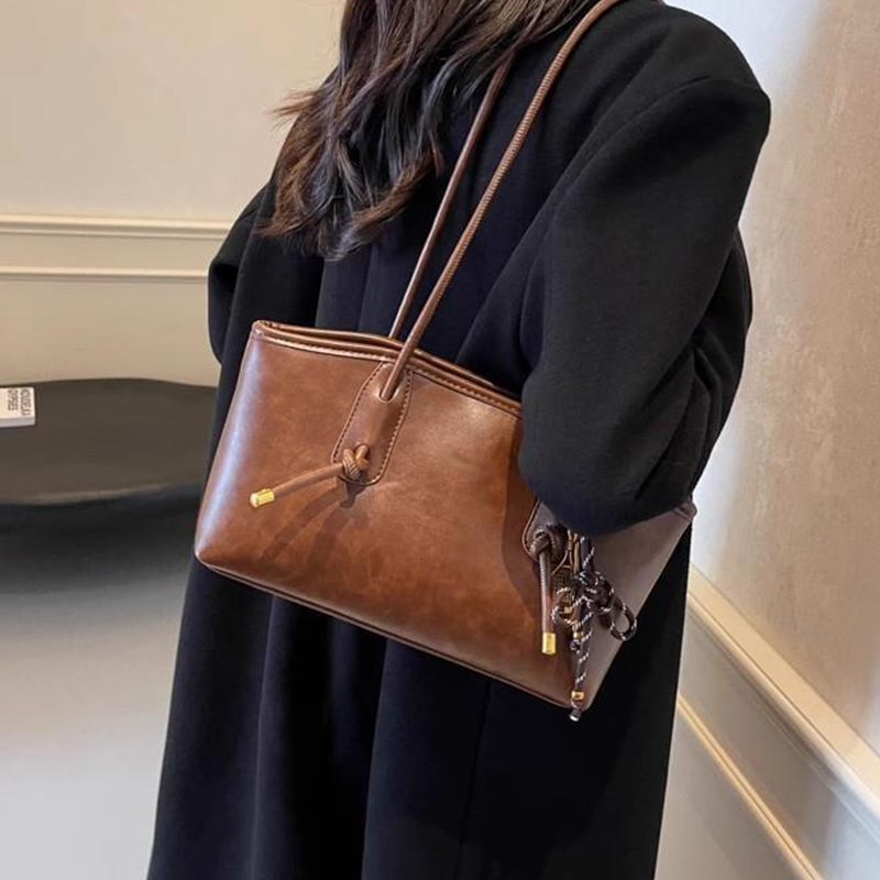 👜 50% REDUCERE ACUM! ✨ Geantă de umăr vintage din piele PU pentru femei – Design elegant, încăpătoare și perfectă pentru uzul zilnic 🌸-10