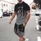Set pentru bărbați compus dintr-un tricou cu imprimeu și pantaloni scurți