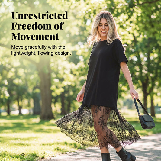 Rochie modernă tip tricou cu aspect stratificat și tiv din dantelă