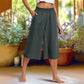 Pantaloni casual, de culoare uni, cu croi larg și lungime 3/4, cu textură discretă