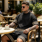 Set cu tricou cu guler rotund, mâneci scurte și pantaloni scurți, din material respirabil