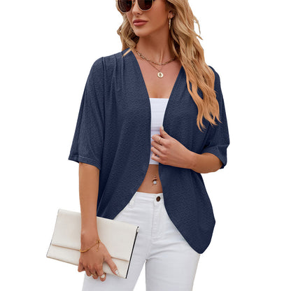 Cardigan cu decupaj în față și mâneci scurte 🧥✨