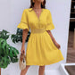 👗Rochie Chic cu Decolteu în V și Detalii cu Dantelă Decupată