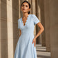 👗Alegerea Noastră - Rochie cu Decolteu în V și Broderie cu Margini Scallop – Ușoară și Romantică pentru Petreceri în Grădină sau Brunch 🌿