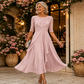 Elegant aftenkjole med blondedetaljer for damer