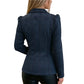 Figursydd blazer for dame med metallknapper
