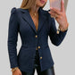 Figursydd blazer for dame med metallknapper